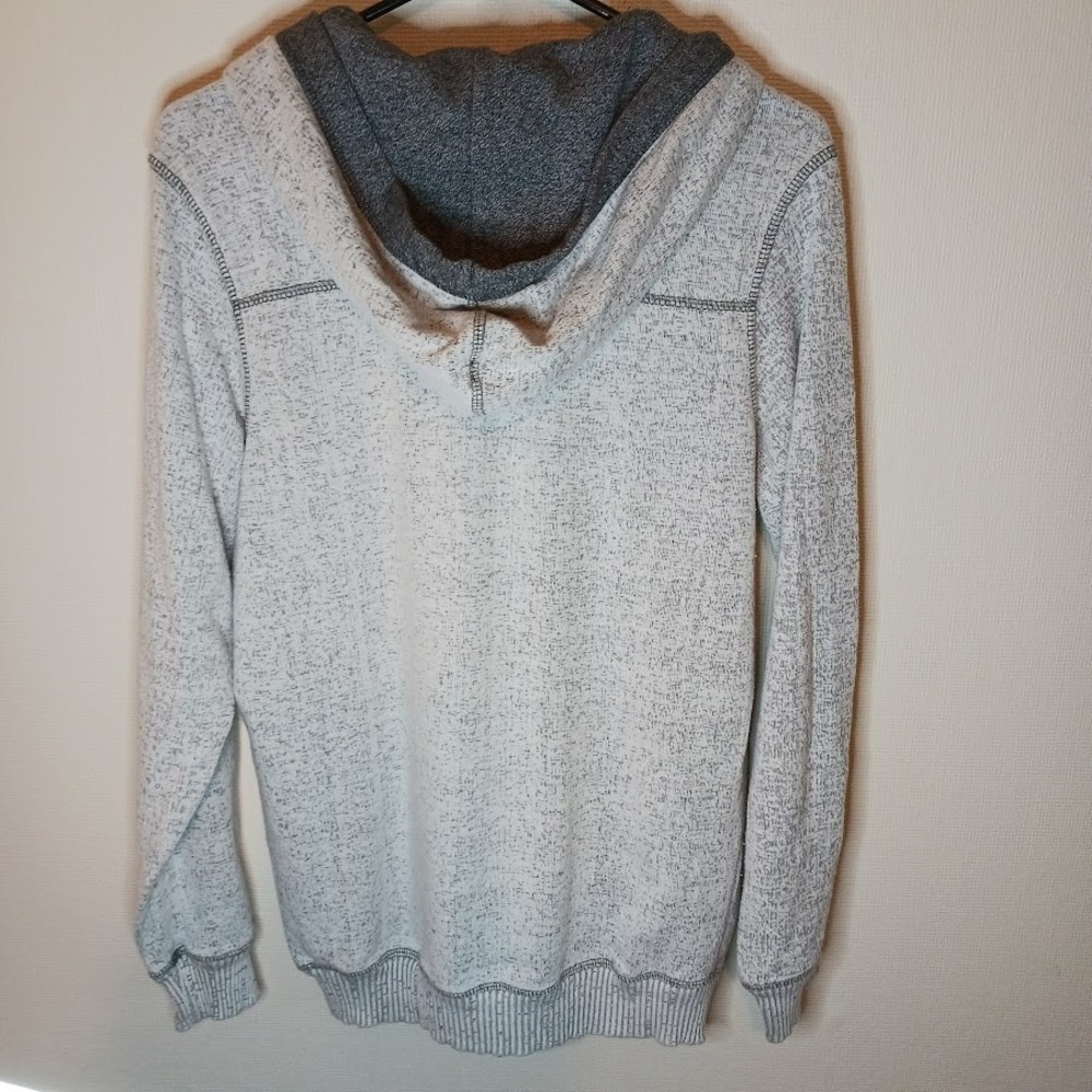 Free Planet Men's Hoodie Size M L/S 1/4 Button White/Gray Textured Front Pocket‎ - Picture 2 of 9